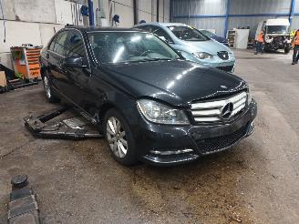 Mercedes C-klasse C (W204) Sedan 2.2 C-220 CDI 16V BlueEFFICIENCY (OM651.911) [125kW]  (=
12-2008/01-2014) picture 2