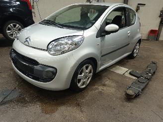 Purkuautot passenger cars Citroën C1 C1 Hatchback 1.0 12V (1KR-FE(CFB)) [50kW]  (06-2005/09-2014) 2006/4