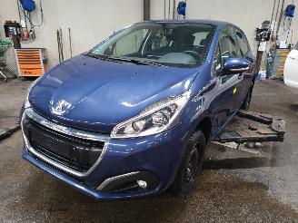 Uttjänta bilar auto Peugeot 208 208 I (CA/CC/CK/CL) Hatchback 1.2 Vti 12V PureTech 82 (EB2F(HMZ)) [60k=
W]  (03-2012/12-2019) 2017/1