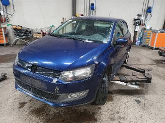 rozbiórka samochody osobowe Volkswagen Polo Polo V (6R) Hatchback 1.2 TDI 12V BlueMotion (CFWA(Euro 5)) [55kW]  (1=
0-2009/05-2014) 2011/11