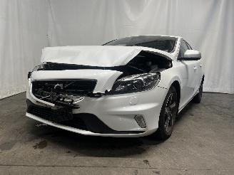 Unfallwagen Volvo V-40 V40 (MV) Hatchback 5-drs 2.0 D2 16V (D4204T8(Euro 6b)) [88kW]  (02-201=
5/08-2019) 2015/12
