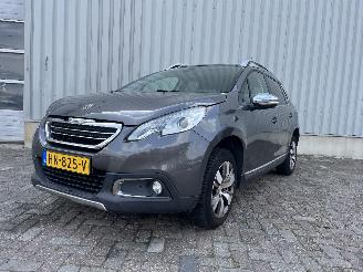 uszkodzony samochody osobowe Peugeot 2008 2008 (CU) MPV 1.2 12V e-THP PureTech 110 (EB2DT(HNZ)) [81kW]  (01-2015=
/12-2019) 2015/12