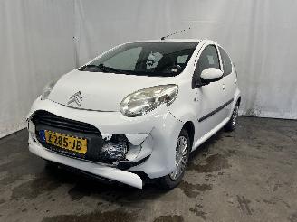 uszkodzony samochody osobowe Citroën C1 C1 Hatchback 1.0 12V (384F(CFA)) [50kW]  (06-2005/09-2014) 2010/9