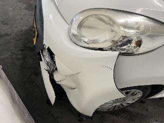 Citroën C1 C1 Hatchback 1.0 12V (384F(CFA)) [50kW]  (06-2005/09-2014) picture 11