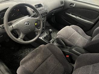 Toyota Corolla Corolla (EB/ZZ/WZ/CD) Liftback 1.6 16V VVT-i (3ZZFE) [81kW]  (02-2000/=
01-2002) picture 12