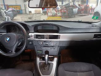BMW 3-serie 3 serie (E90) Sedan 318i 16V (N46-B20B) [95kW]  (09-2005/08-2007) picture 5