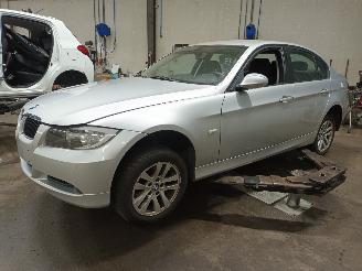 Uttjänta bilar auto BMW 3-serie 3 serie (E90) Sedan 318i 16V (N46-B20B) [95kW]  (09-2005/08-2007) 2007/6