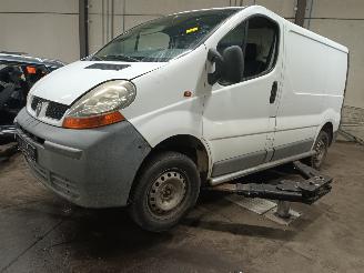 Vrakbiler auto Renault Trafic Trafic New (FL) Van 1.9 dCi 82 16V (F9Qt-762) [60kW]  (03-2001/10-2006=
) 2003
