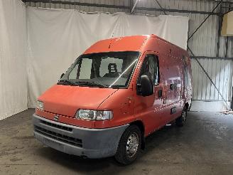 uszkodzony samochody osobowe Fiat Ducato Ducato (230/231/232/234) Van 2.8 D (8140.63) [64kW]  (05-1998/04-2002)= 2001/2