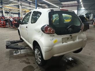 Toyota Aygo Aygo (B10) Hatchback 1.0 12V VVT-i (1KR-FE) [50kW]  (07-2005/05-2014) picture 4