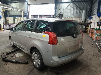 Peugeot 5008 5008 I (0A/0E) MPV 1.6 VTI 16V (EP6(5FW)) [88kW]  (09-2009/03-2017) picture 4