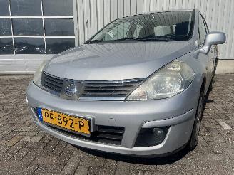Damaged car Nissan Tiida Tiida (C11X) Hatchback 1.6 16V (HR16DE) [81kW]  (09-2007/12-2011) 2008/1