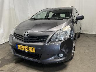  Toyota Verso Verso MPV 2.0 16V D-4D-F (1AD-FTV(Euro 4)) [93kW]  (04-2009/08-2018) 2011/6