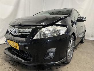 Schadeauto Toyota Auris Auris (E15) Hatchback 1.8 16V HSD Full Hybrid (2ZRFXE) [100kW]  (09-20=
10/09-2012) 2011/6