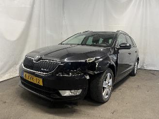  Skoda Octavia Octavia Combi (5EAC) Combi 5-drs 1.6 TDI Greenline 16V (DBKA) [81kW]  =
(05-2013/07-2020) 2014/12