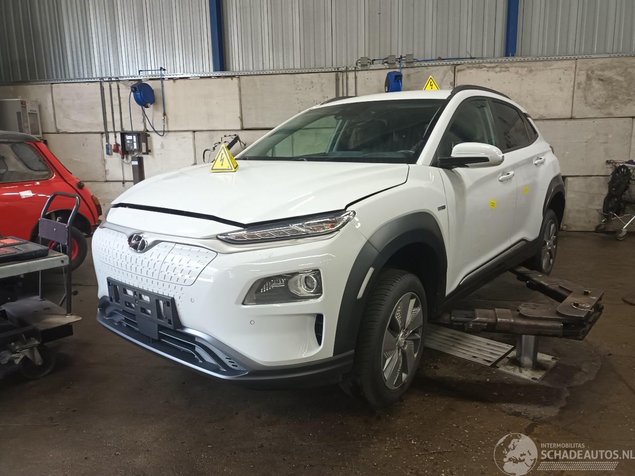 Hyundai Kona Kona (OS) SUV 64 kWh (EM16) [150kW]  (04-2018/03-2023)