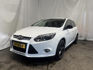 Vaurioauto  passenger cars Ford Focus Focus 3 Wagon Combi 1.0 Ti-VCT EcoBoost 12V 125 (M1DA(Euro 5)) [92kW] =
 (02-2012/05-2018) 2012/12