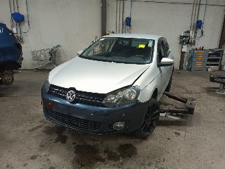 Démontage voiture Volkswagen Golf Golf VI (5K1) Hatchback 1.6 TDI 16V (CAYC) [77kW]  (02-2009/11-2012) 2010