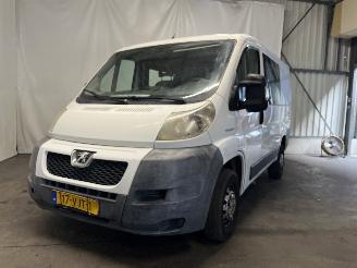 skadebil auto Peugeot Boxer Boxer (U9) Van 2.2 HDi 100 Euro 4 (22DT(4HV)) [74kW]  (04-2006/12-2011=
) 2007/11