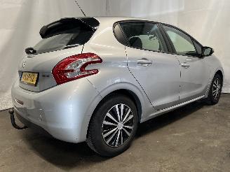 Peugeot 208 208 I (CA/CC/CK/CL) Hatchback 1.0 Vti 12V PureTech (EB0(ZMZ)) [50kW]  =
(03-2012/12-2019) picture 6