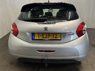 Peugeot 208 208 I (CA/CC/CK/CL) Hatchback 1.0 Vti 12V PureTech (EB0(ZMZ)) [50kW]  =
(03-2012/12-2019) picture 22