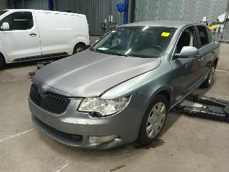 Uttjänta bilar auto Skoda Superb Superb (3TAA) Hatchback 1.9 TDI (BLS) [77kW]  (03-2008/09-2010) 2008