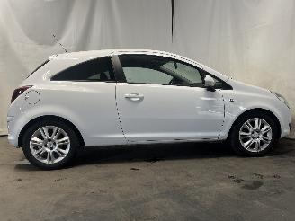 Opel Corsa Corsa D Hatchback 1.4 16V Twinport (A14XER(Euro 5)) [74kW]  (12-2009/0=
8-2014) picture 6