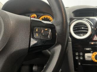 Opel Corsa Corsa D Hatchback 1.4 16V Twinport (A14XER(Euro 5)) [74kW]  (12-2009/0=
8-2014) picture 18