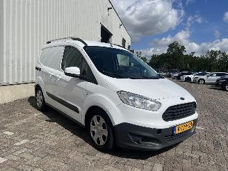 Ford Transit Transit Courier Van 1.5 TDCi 75 (UGCA) [55kW]  (02-2014/12-2023) picture 6