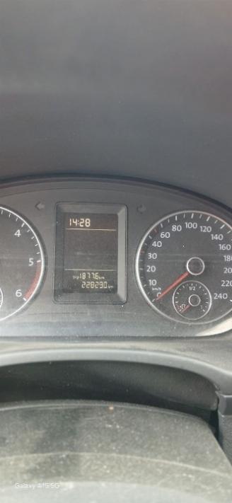 Volkswagen Caddy Caddy III (2KA,2KH,2CA,2CH) Van 1.6 TDI 16V (CAYE) [55kW]  (08-2010/05=
-2015) picture 2
