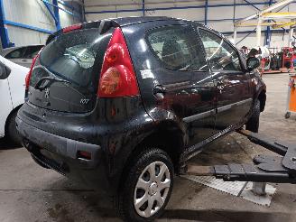 Peugeot 107 107 Hatchback 1.0 12V (384F(1KR)) [50kW]  (06-2005/05-2014) picture 3