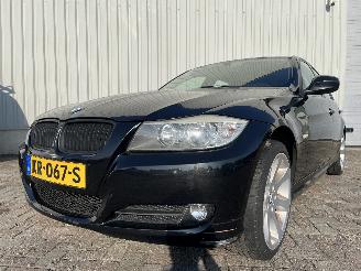 damaged passenger cars BMW 3-serie 3 serie Touring (E91) Combi 320i 16V (N43-B20A) [125kW]  (02-2007/12-2=
012) 2011/4