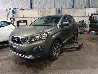 Sloopauto Peugeot 3008 3008 II (M4/MC/MJ/MR) MPV 1.2 12V e-THP PureTech 130 (EB2ADTS(HNS)) [9=
6kW]  (05-2016/...) 2019/1