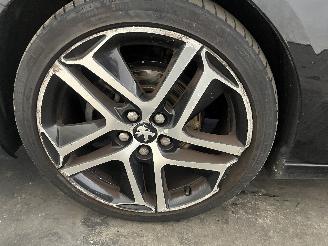 Peugeot 308 308 (L3/L8/LB/LH/LP) Hatchback 5-drs 1.6 BlueHDi 120 (DV6FC(BHZ)) [88k=
W]  (11-2013/06-2021) picture 10