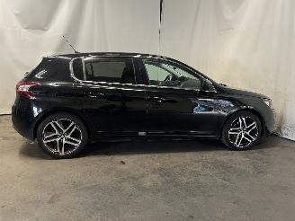 Peugeot 308 308 (L3/L8/LB/LH/LP) Hatchback 5-drs 1.6 BlueHDi 120 (DV6FC(BHZ)) [88k=
W]  (11-2013/06-2021) picture 7