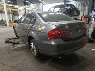 BMW 3-serie 3 serie (E90) Sedan 318i 16V (N43-B20A) [105kW]  (09-2007/10-2011) picture 4
