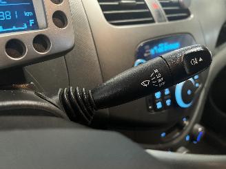 Daewoo Spark Spark (M300) Hatchback 1.0 16V Bifuel (LMT) [48kW]  (07-2010/12-2015) picture 19