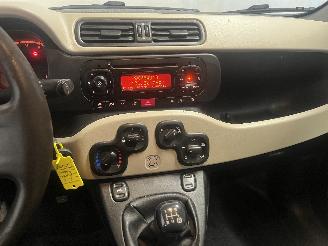 Fiat Panda Panda (312) Hatchback 0.9 TwinAir 65 (312.A.4000) [48kW]  (04-2012/...=
) picture 15