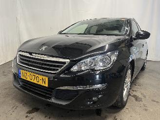Coche accidentado Peugeot 308 308 SW (L4/L9/LC/LJ/LR) Combi 5-drs 1.2 12V e-THP PureTech 110 (EB2DT(=
HNZ)) [81kW]  (03-2014/12-2021) 2017/5