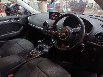 Audi A3 A3 Sportback (8VA/8VF) Hatchback 5-drs 2.0 TDI 16V (CRBC) [110kW]  (09=
-2012/10-2020) picture 5