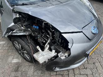 Nissan Leaf Leaf (ZE0) Hatchback Leaf (EM61) [80kW]  (11-2010/12-2017) picture 9