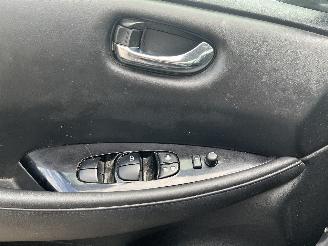Nissan Leaf Leaf (ZE0) Hatchback Leaf (EM61) [80kW]  (11-2010/12-2017) picture 28
