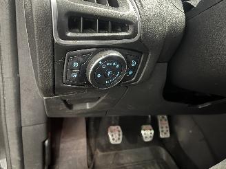 Ford Focus Focus 3 Wagon Combi 1.6 EcoBoost 16V 150 (JQDB(Euro 5)) [110kW]  (07-2=
010/05-2018) picture 24