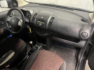Nissan Note Note (E11) MPV 1.4 16V (CR14DE) [65kW]  (01-2006/08-2013) picture 13