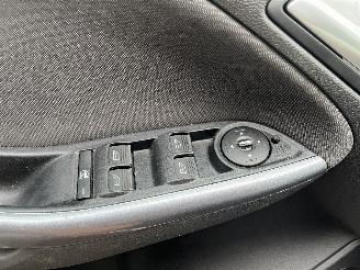 Ford Focus Focus 3 Wagon Combi 1.6 TDCi ECOnetic (NGDB) [77kW]  (05-2012/05-2018)= picture 21