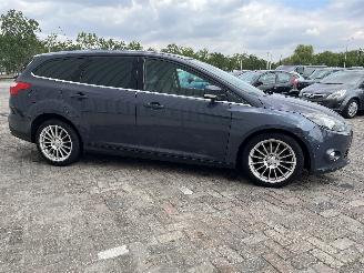 Ford Focus Focus 3 Wagon Combi 1.6 TDCi ECOnetic (NGDB) [77kW]  (05-2012/05-2018)= picture 7