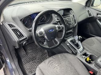 Ford Focus Focus 3 Wagon Combi 1.6 TDCi ECOnetic (NGDB) [77kW]  (05-2012/05-2018)= picture 13