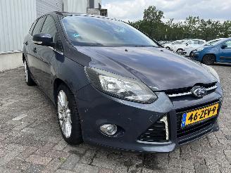 Ford Focus Focus 3 Wagon Combi 1.6 TDCi ECOnetic (NGDB) [77kW]  (05-2012/05-2018)= picture 6