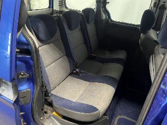 Citroën Berlingo Berlingo Cinqspace, Multispace MPV 1.6 16V (TU5JP4(NFU)) [80kW]  (10-2=
000/12-2011) picture 14