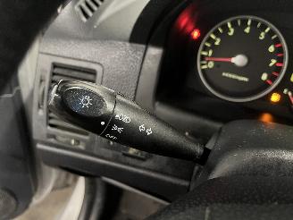 Hyundai Getz Getz Hatchback 1.3i 12V (G4EA) [63kW]  (09-2003/09-2005) picture 22